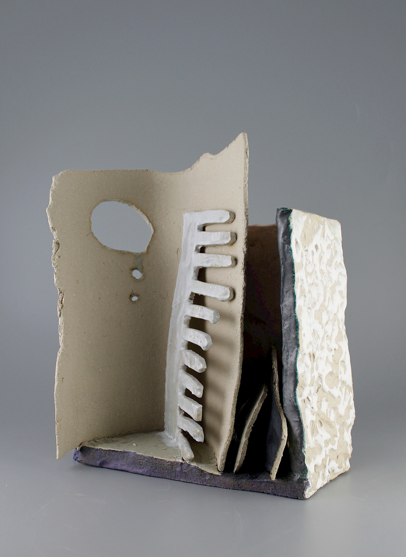 Image - Speech!, Ceramic, Size: 31 x 17 x 37 cm