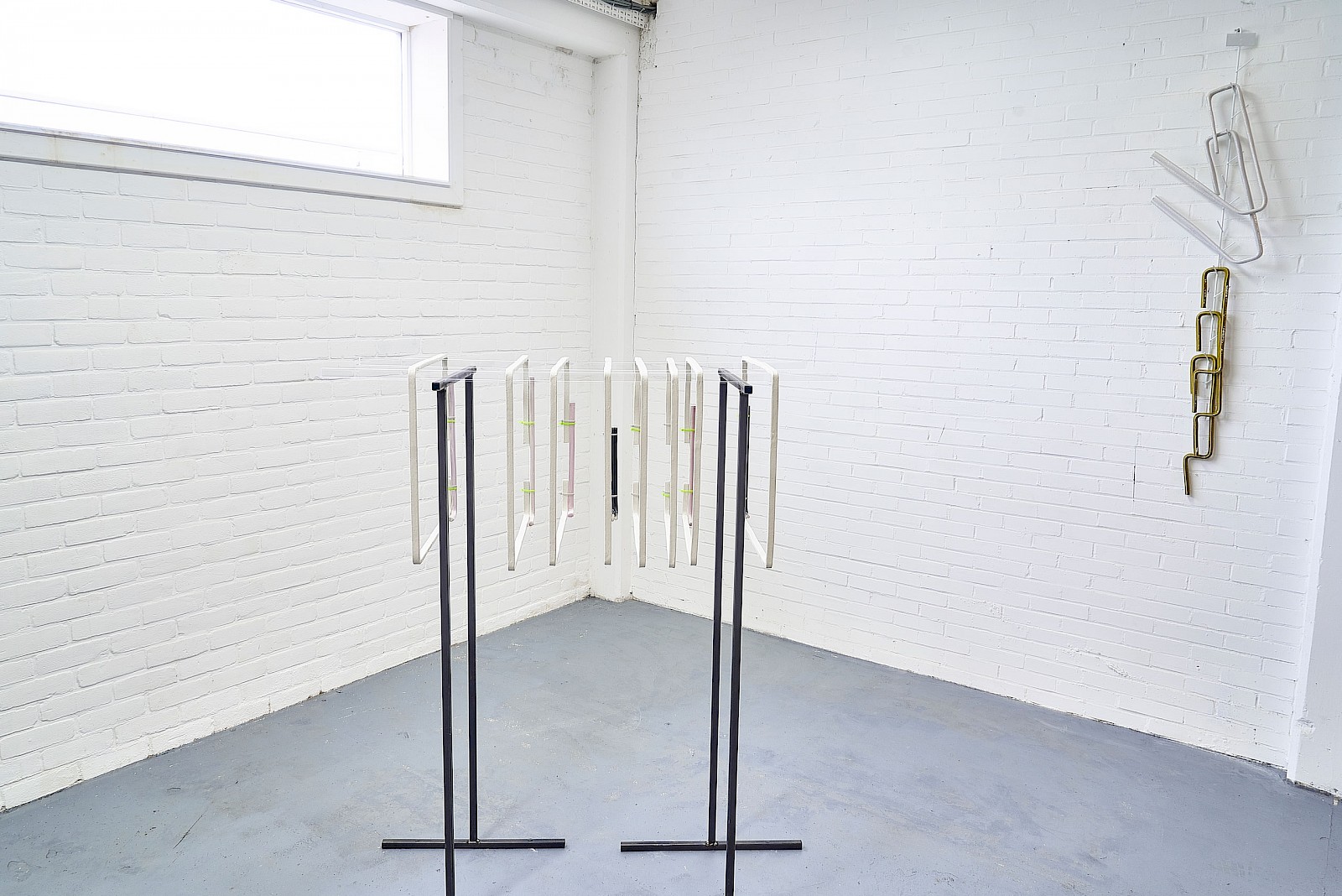 Image - Ceramics frames, metal, plexiglas, 120 × 50 × 145 cm